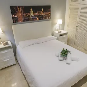 Apartamento Rentalsevilla Durmiendo En La Alameda, Sevilla
